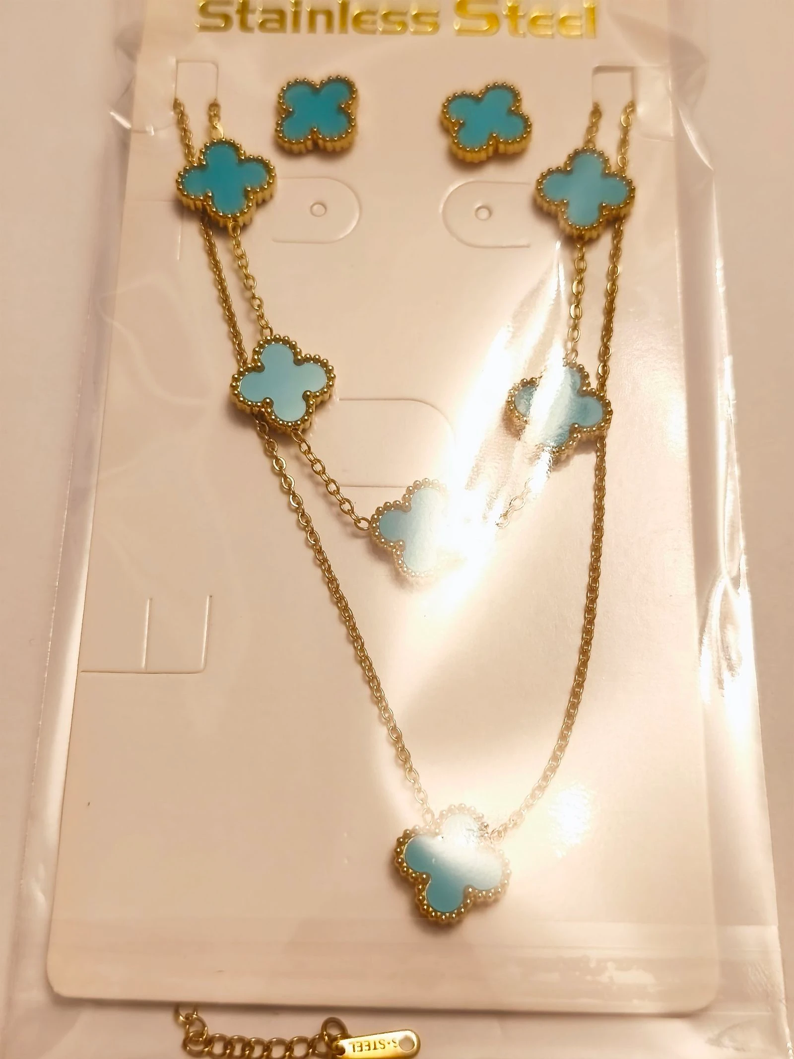 Conjunto de gargantilha pulseira e brincos de trevo cor turquesa – photo 7